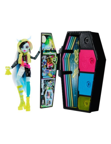 Bambola Mattel HNF79 MONSTER HIGH Clawdeen Frankie Stein Segreti da Br